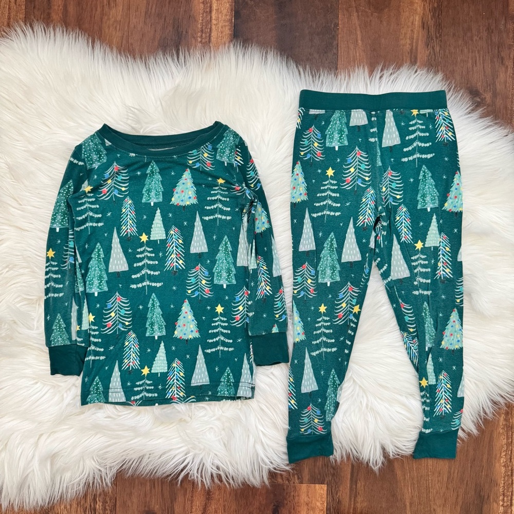 Little Sleepies Green Twinkling Trees 2 Piece Pajamas Size 18-24 Months